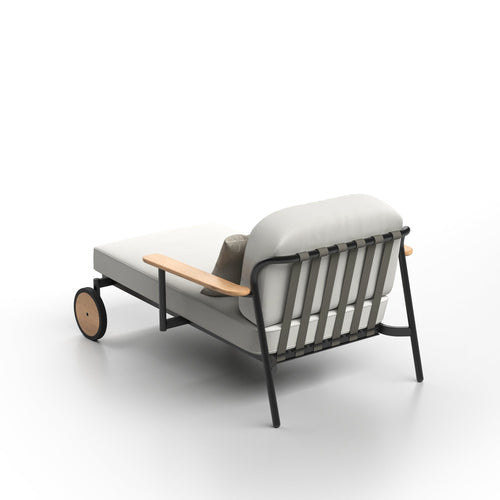 Lacus Lounger with Wheels