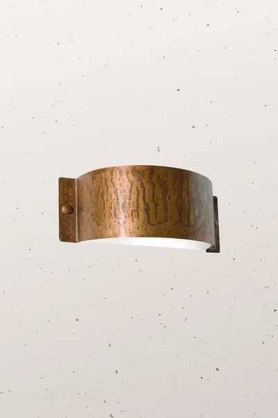 Decori Arc Wall Light
