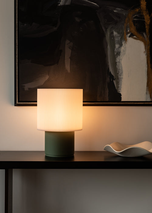 Ripple L Purl Medium Table Lamp