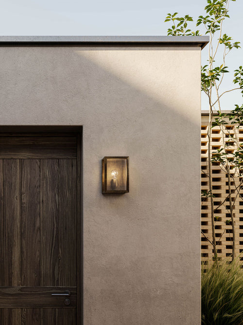 Quadro Wall Light