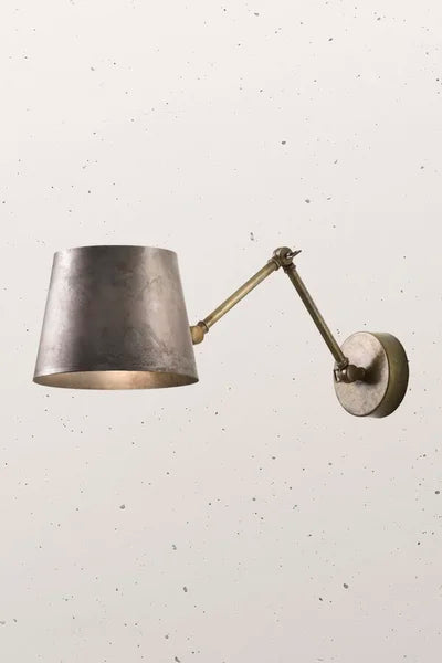 Reporter Wall Light