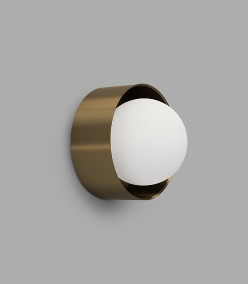 Orb Sur Large Wall Light