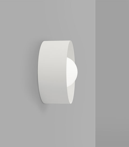 Orb Sur Large Wall Light