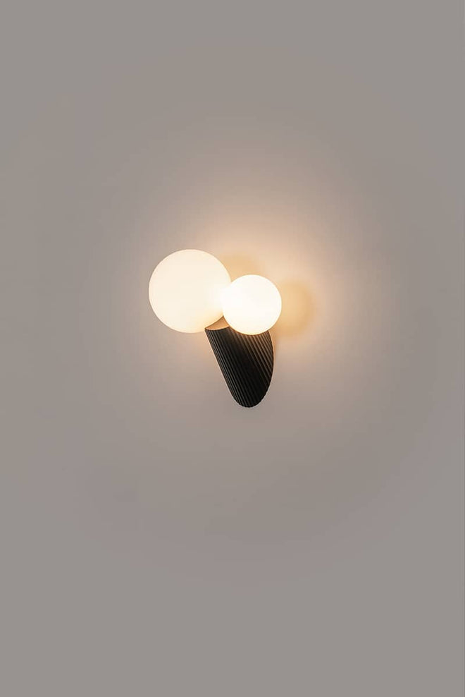 Land Wall Light
