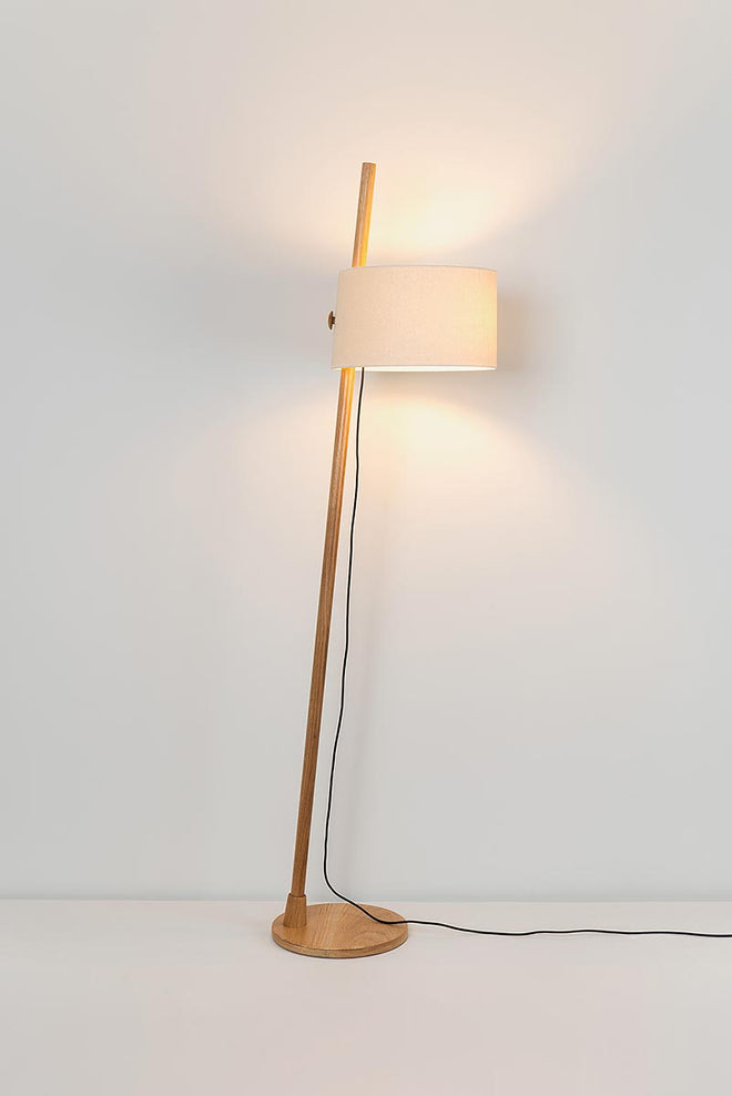 Linood Lean Floor Lamp